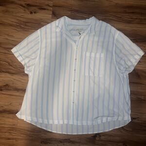 Ava & Viv Blue White Striped Button Down Shirt Short Sleeve Collared Top Size 1X